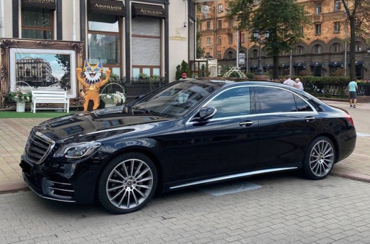 Mercedes-Benz S-class (W222)